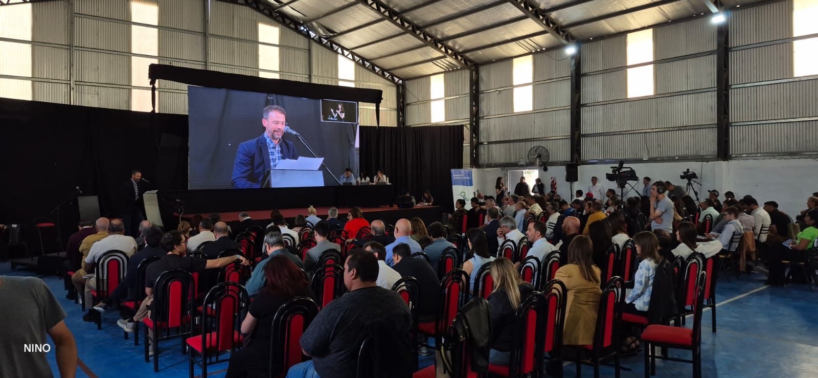 Audiencia pública por el proyecto de instalación de un buque de GNL en Río Negro.